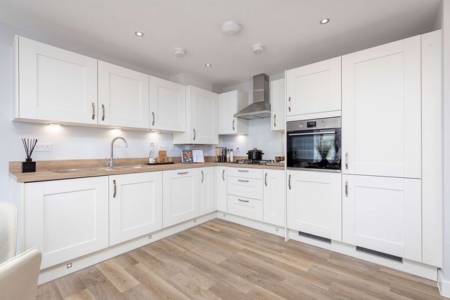 Kestral Court - Plot 67, Westvale Park, Webber Street, Horley photo 3