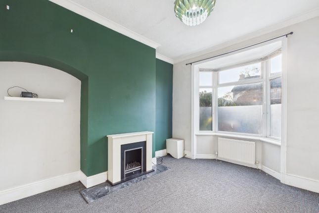 77, Grovehill Road, Beverley photo 2