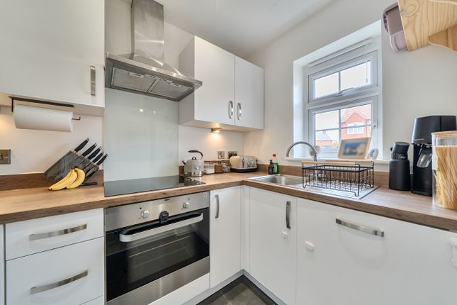 38, Redwing Road, Sandbach photo 2