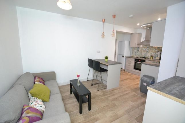 Thumbnail End terrace house to rent in Redmans Road, London