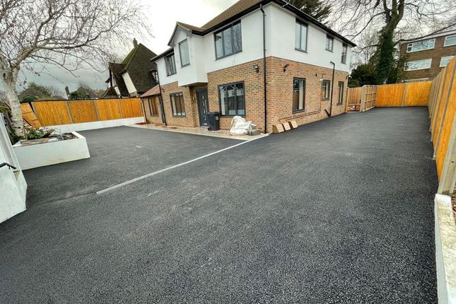 Thumbnail Flat to rent in 16 Nottingham Road, South Croydon, Surrey
