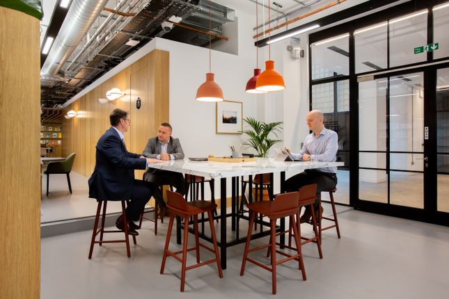 Office to let in Epworth House, 25 City Road, Shoreditch, London