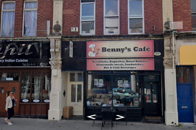 Thumbnail Restaurant/cafe to let in Holton Rd, Barry