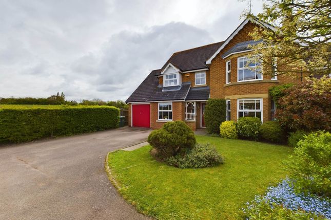 Thumbnail Detached house for sale in Harrier Close, Watermead, Aylesbury