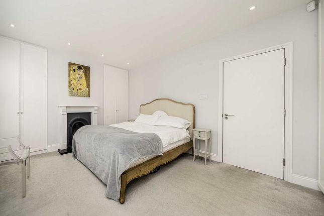 Property for sale in Carthew Road, London
