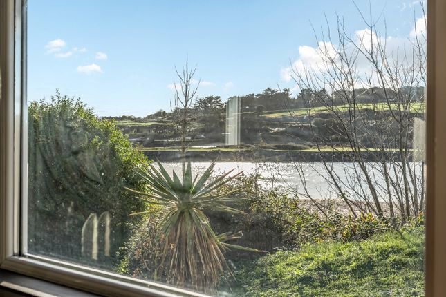 Riverside, 1, Harveys Towans, Cornwall photo 4