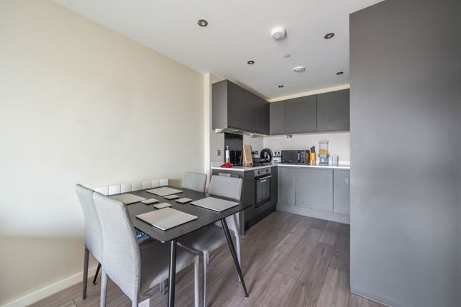 Apartment 707 Park Central, 11, Jesse Hartley Way, Liverpool photo 4