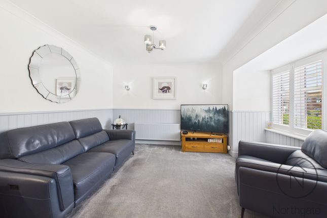 12 Watson Road, Newton Aycliffe photo 2
