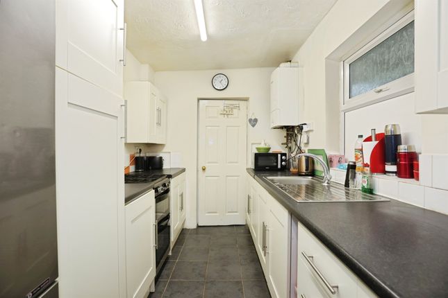 43, Grove Road, Northampton photo 2