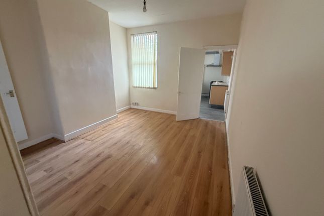 4, Herschell Street, Leicester photo 3