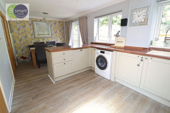 39, Campion Drive, Mexborough photo 4