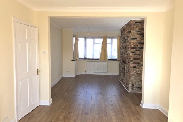 164 Waverley Road, HARROW photo 4