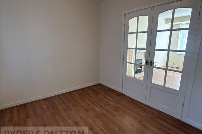 70, Coniston Avenue, Huddersfield photo 4