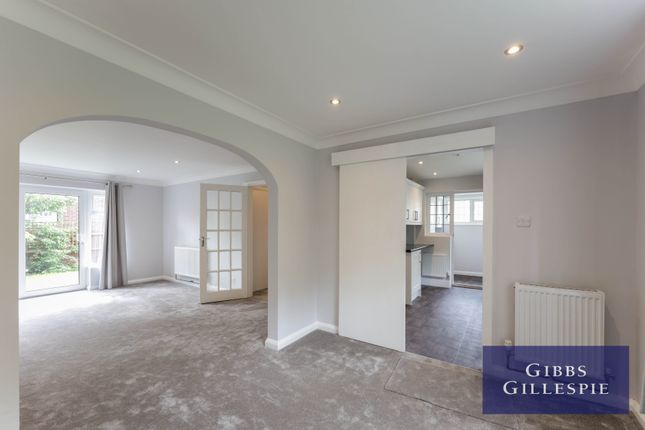 62, Field End Road, Pinner photo 4