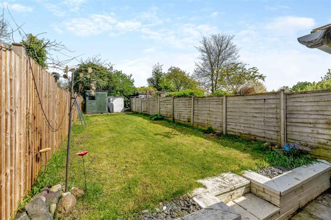 Terraced house for sale in Poplar Road, Bishops Itchington, Southam