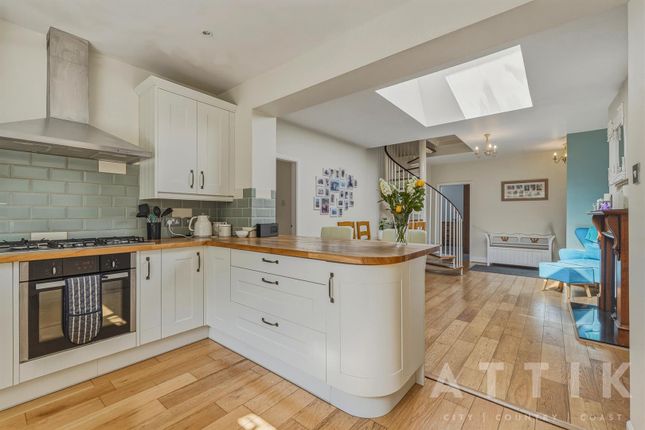 17, Blofield Road, Norwich photo 3