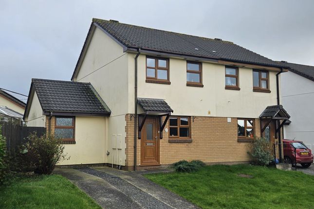 Thumbnail Semi-detached house to rent in Oakwell Close, Great Torrington, Devon