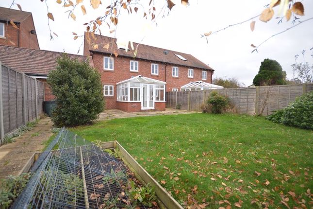 Thumbnail Semi-detached house to rent in Wellesbourne Crescent, Kingshill Grange, High Wycombe