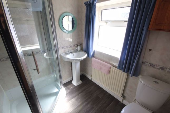 End terrace house for sale in Queensway, Whitchurch