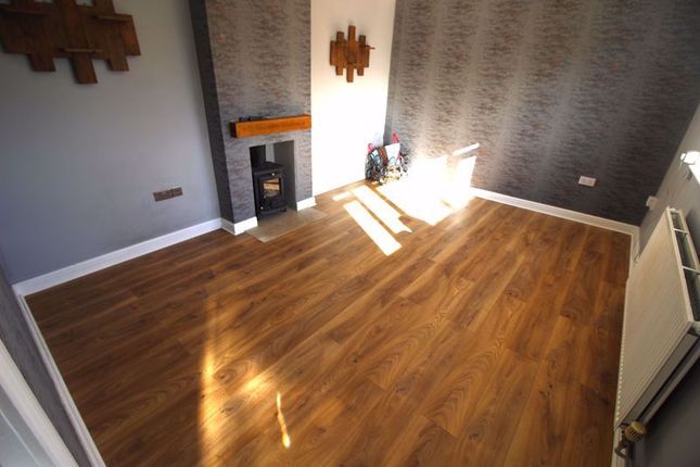 4, Brooklands, Chippenham photo 3