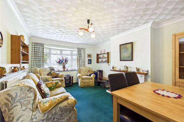 4, Kingsbury Close, Colchester photo 2