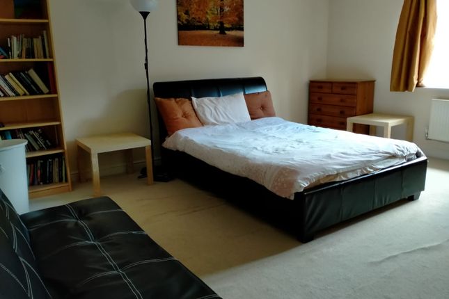 Thumbnail Property to rent in Forthill Place, Shenley Church End, Milton Keynes