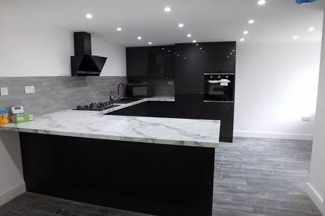 Apartment 3, Gwendoline Court, High Street, Worksop photo 5
