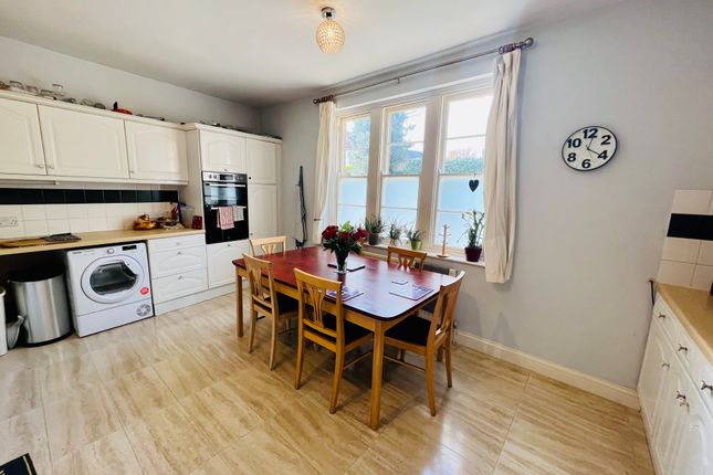 37B, King's Lynn photo 2