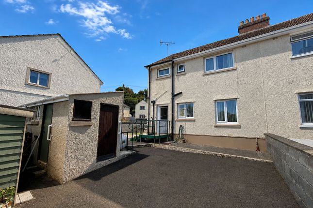 4, Heol Y Gaer, Llanybydder photo 2