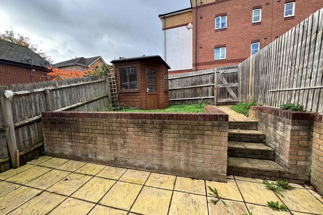 2 Rosebery Mews, High Wycombe photo 4
