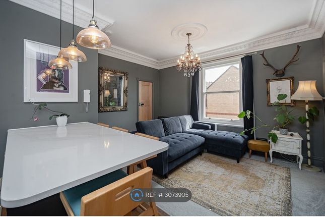 Flat, The Drive, Hove photo 4