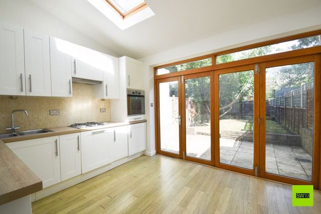 13, Nelson Road, London photo 2