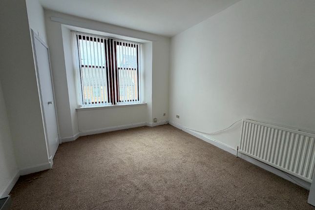 Neilston Road, Paisley, Renfrewshire, PA2 6EW, Renfrewshire photo 3