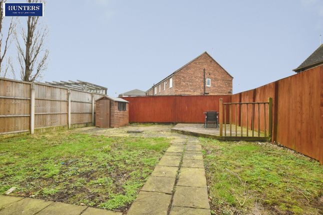 12, Dean Road, Scunthorpe photo 2