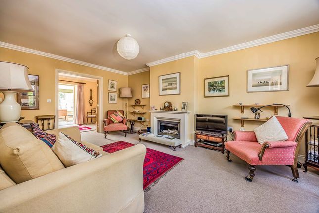 24, Chantry Hall, Emsworth photo 3