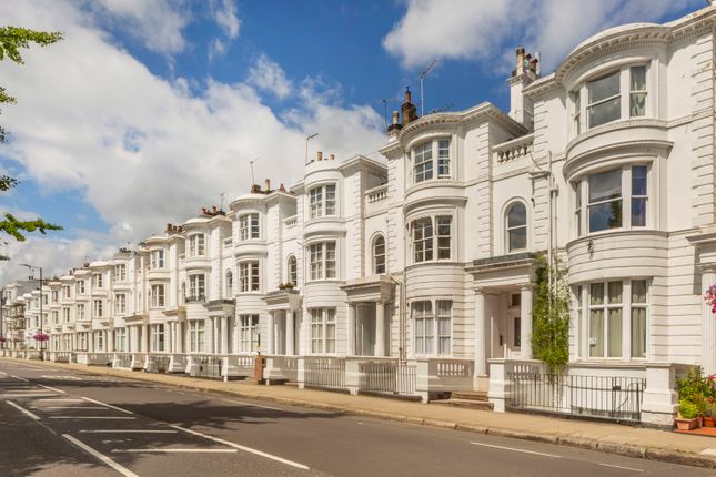 Thumbnail Terraced house to rent in Gloucester Terrace, Bayswater