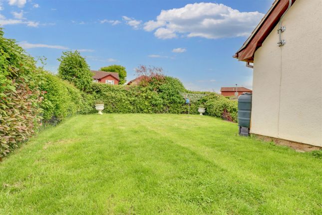 Property for sale in Bulphan Close, Wickford