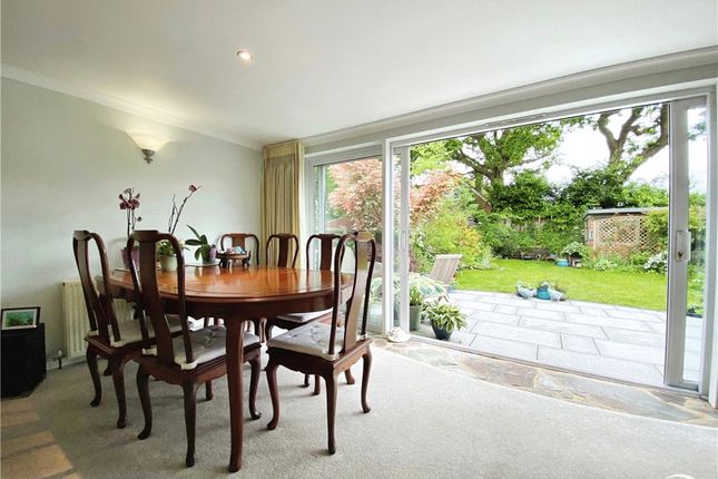 186, Beaulieu Gardens, Camberley photo 3