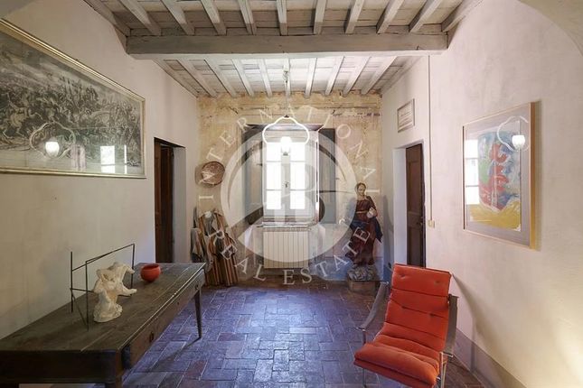 Villa for sale in Pietrasanta, Tuscany, 55045, Italy