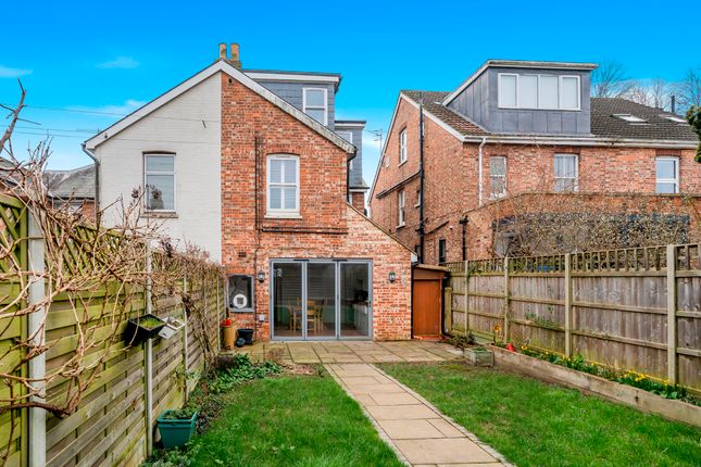 Thumbnail End terrace house for sale in Somerset Road, Tunbridge Wells