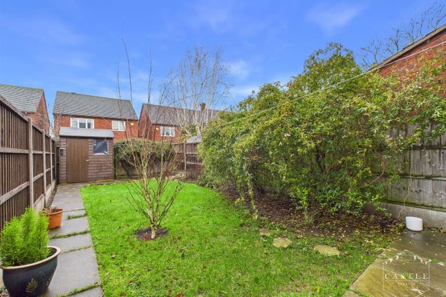 4, Merry Hurst Place, Hinckley photo 4