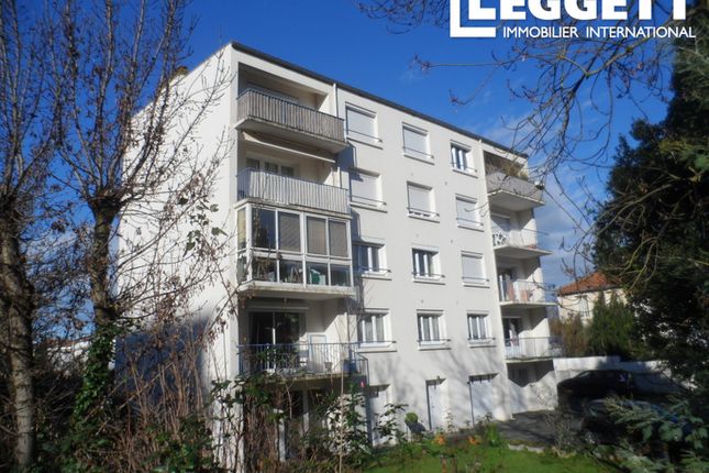 Thumbnail Apartment for sale in La Rochelle, Charente-Maritime, Nouvelle-Aquitaine
