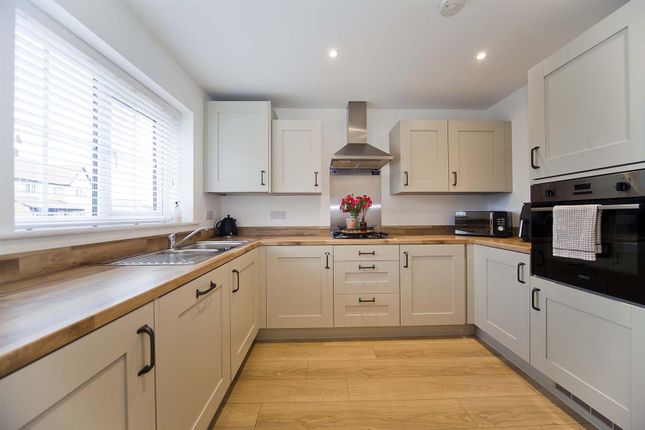 16, Woodville Way, Wingate photo 5