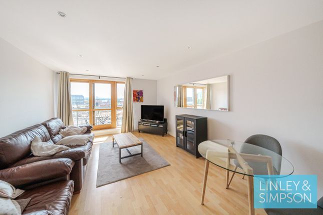 2-bed flat on 12, BALMORAL PLACE, 2 BOWMAN LANE, LEEDS, £175,000