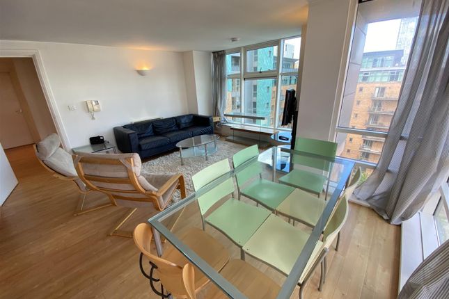 832, W3, Manchester photo 4