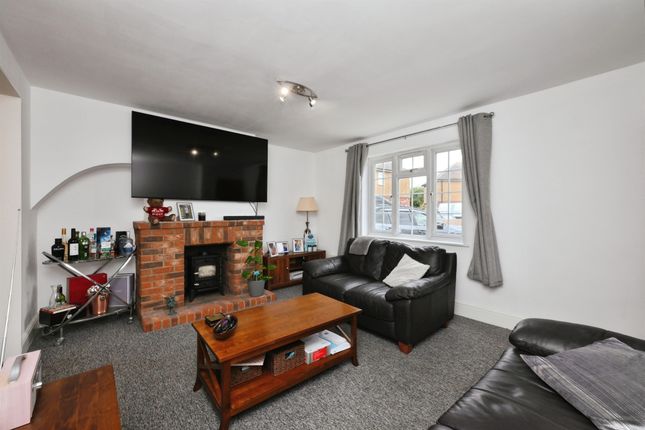 9, Primley Lane, Bishop's Stortford photo 4