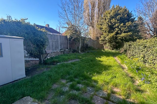 64, Wakemans Hill Avenue, London photo 5