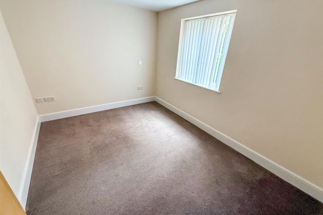 3, Beatrice Court, Oswestry photo 4