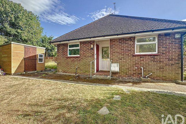 4, Vicarage Close, Bishop's Stortford photo 2