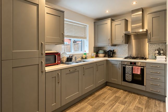 6, Slate Drive, Kettering photo 3